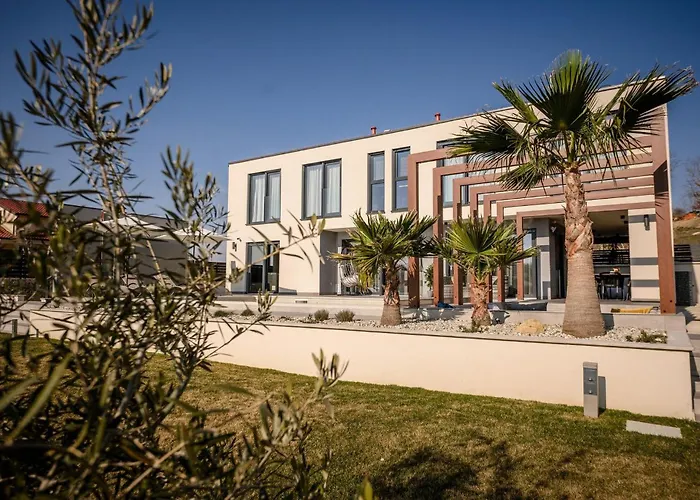 Carlotta 펜션 비지나다